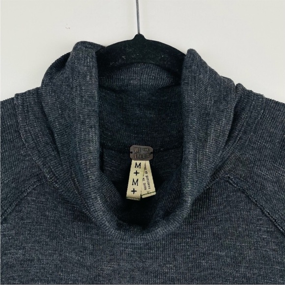 Free People Cocoon Cowl Neck Split Back M - Picture 3 of 6